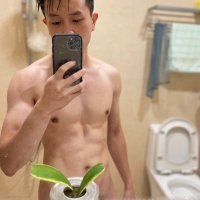 紅筆 (@ernest_h81) 's Twitter Profile