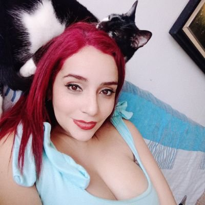 Chiquistorres's profile picture. Son chiquita de tamaño, pero grande de corazón.. amo a mis hijas y a mis hijos de 4 patas son mi vida. De caracas y me encanta el monte. Digna hija de ELEGGUA