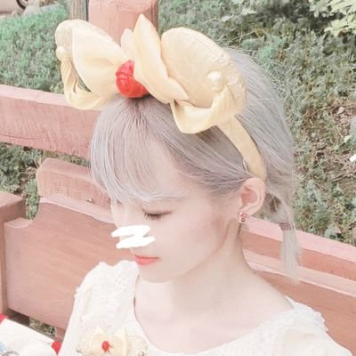 20↑ お洋服メインに呟いてます🎀￤ロリィタ￤ディズニー￤かわいいものと綺麗なものが好き￤フォロー等ご自由に🤍趣味の合いそうな方フォロバします꒰ ᐡ｡• · •｡ᐡ ꒱ #ロリィタさんと繋がりたい