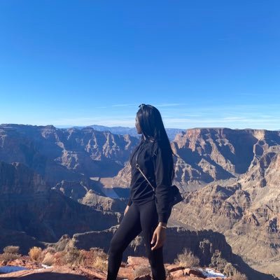 Georgie_pargie's profile picture. 🇯🇲 but i live somewhere in 🇺🇸 / relax and just enjoy life its not that complicated 😴. #girlintech #highinclouds