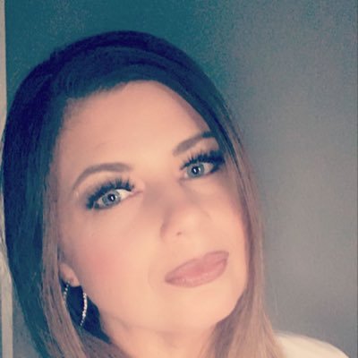 HairbyGingerb's profile picture. #Elitestylist for #Ultabeauty #Cocoplum #northportfl @wizardwithscissors