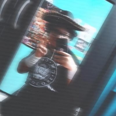 FoxyStyles1's profile picture. 𝖝 𝖘𝖙𝖗𝖆𝖎𝖌𝖍𝖙 𝖊𝖉𝖌𝖊 𝖝⚡
CM Punk Stan 
IYO SKY FOREVA.
