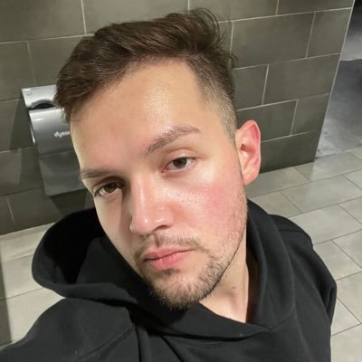 Tony7333's profile picture. I Earned a PhD in Minajology. @nickiminaj 📷 &👻:Tony7333 HOEmwrecker the hungry hungry hipHOE