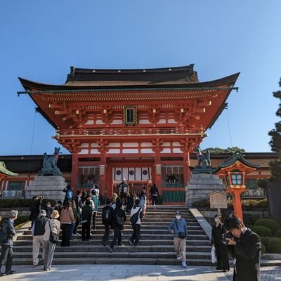 saya12241224's profile picture. 本業は事務仕事、仕事の合間に楽天で仕入れてフリマで売ったりしてる人/MNPも初心者ですがやってます