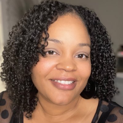 stalmcdonald's profile picture. Art Director | UI/UX Designer | Sci-fi Junkie | Clam Chowder Connoisseur | Hoya | 💙💙🦊