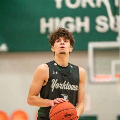 5’11 165 lbs PG/SG Class of 2024 Yorktown High School GPA: 3.6 New York Basketball Academy (NYBA) | All-State Honorable Mention | All Conference