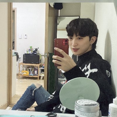 tlsdn1333's profile picture. 싱어송라이터