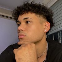 21 (@vlugo07) 's Twitter Profile
