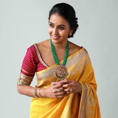 Musician🎤 Entrepreneur 💇🏻🎬 Social Activist🇮🇳Most importantly a Mother👩👧A Spiritual seeker, founder ALAI foundation #SmitaCare #NijamWithSmita