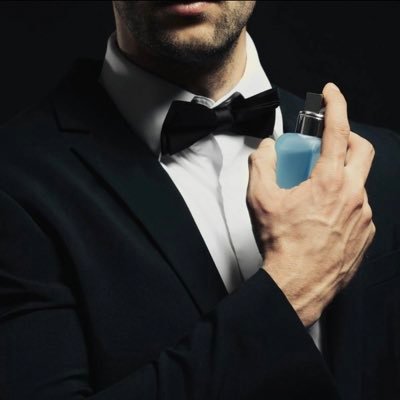 إساعدك على الأختيار الأنسب #رابطة_عشاق_العطور إضفني على تيك توك 👇🏻