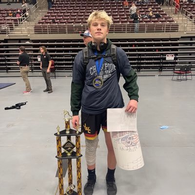 Salem hills high school. Class of 2027. GPA 3.5. 6.2 ft, 185 pound. football d-end, 190 pound wrestler 19x all—American 9x state champion. number 385-539-9680