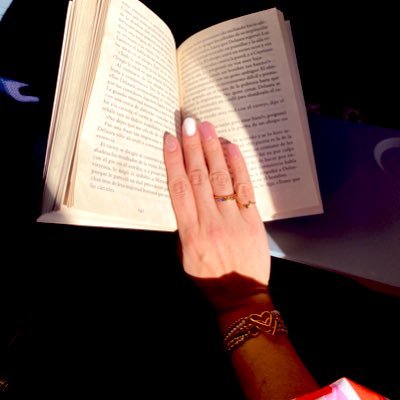 MaFeBigCalderon's profile picture. *Geóloga* En verdad asombrada con el poder de la naturaleza, la fuerza del océano, la belleza de la tierra y la grandeza del universo! MaFeLeftTist