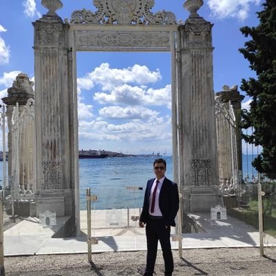 Türkiye Cumhuriyeti Devletinin Şeref ve Haysiyetini Her şeyin ve Herkesin Üzerinde Tutarım. 🇹🇷