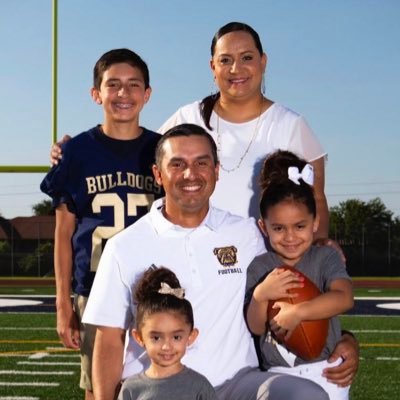 ErikaVigil1027's profile picture. Educator/Coach/College Prep Consultant