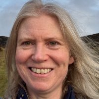 Zoë McElhinney (@zoe_mcelhinney) 's Twitter Profile