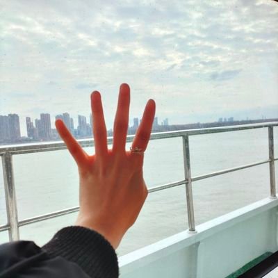 yee_jocelyn's profile picture. 24y/o girl still in the dream