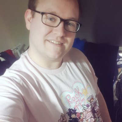 @Twitch affiliate and lover of horror, Kpop, food & cute stuff

🏳️‍🌈 He/They

☕ https://t.co/ZAxwhN3xr8 

👑https://t.co/lKyeXN5sff…