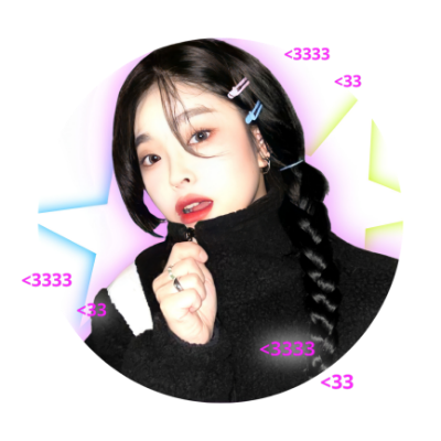 𝓑𝐮𝐬𝐢𝐧𝐞𝐬𝐬 — She mists delight, serves you wholeheartedly, latching the jar of euphoria through what she sells on the storefront: 𝒑𝒓𝒆𝒎𝒊𝒖𝒎 𝒂𝒑𝒑𝒔.