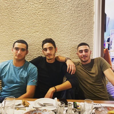 gnoyfaris13's profile picture. 