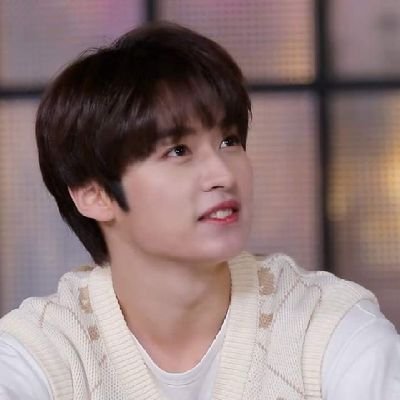 (◍•ᴗ•◍) for @Stray_Kids (◍•ᴗ•◍)
───────ೋღ 🌺 ღೋ───────
#LoveSKZ : do whatever you want~~
♛ she!her
♛ OT8
♛ '04
♛ ISFP-T
♛ Until the last step out