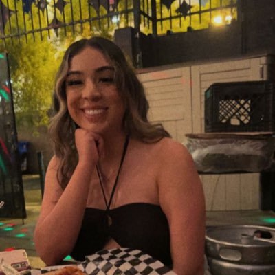 steph_velasco's profile picture. yhlqmdlg