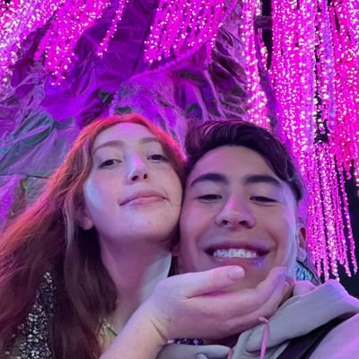 JuanDii51098's profile picture. 