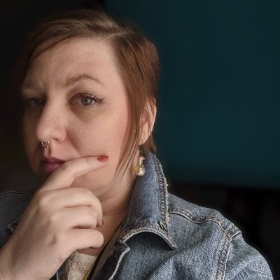 Screenwriter. Director. TTRPG Collaborator. I love and support trans people. QUEER.

She/her

#AngelsandAtoms https://t.co/mNtUmBlV40 Sundays at 5pm PT/8pm ET