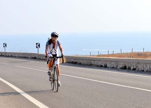 I train hard and love to train. Finished my first IM in Aug 2010.  My family and training are my passions!
