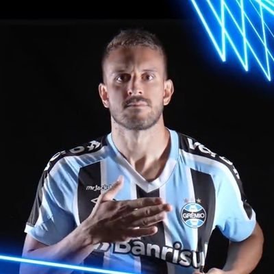 Nunca critiquei Paulo Ovniさんのプロフィール画像