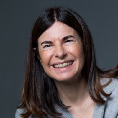 Sprach- und Literaturwissenschaftlerin, Autorin, Expertin für #Habitus, Persönlichkeit und Kommunikation. Mein Motto: Nur wer abhebt, kann auch fliegen.