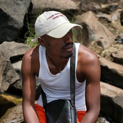 physiotherapist 🌡💉💊I adventure I Chelsea fan