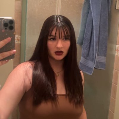 shellyyshellss's profile picture. 