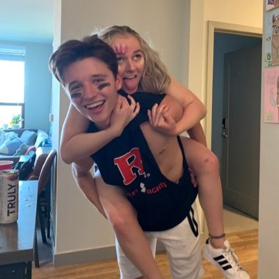 jcairns80's profile picture. 