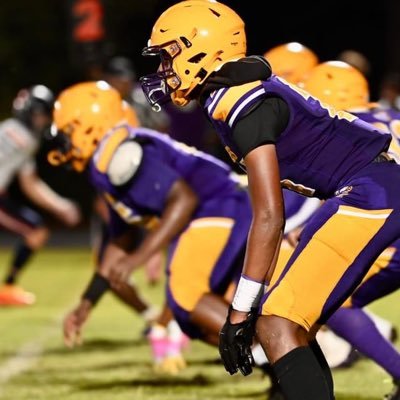 Derrick Smith Clarke Central C/O 2024 GPA- 3.9 HT- 6’3WEIGHT- 198 POSITION- CB/FS SQUAT- 300 40 yard time (Laser)-4.6 mail tweety014smith@gmail.com 706-296-6413