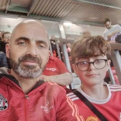 MUFCLEE666's profile picture. family ...
mufc ....
poker ...