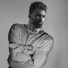 emann_07's profile picture. Professional colonizer