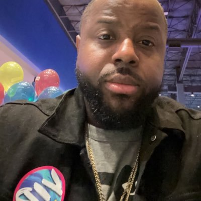 CEO/Founder @WRProAmLeague & @UnifiedProAm, I just cut checks. Consultant for @WarriorsGaming. Tweets are my own. For Business: ev@unifiedproam.gg #UPAWorlds