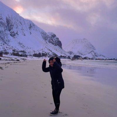 theclaire222's profile picture. A seeker.