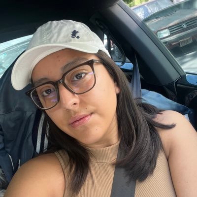 Valeria_VGE's profile picture. unbothered