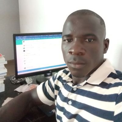 Etudiant à UVCI : université virtuelle de Côte D'ivoire.
Développeur web