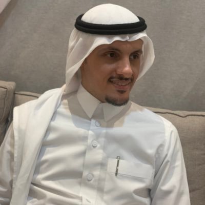 الْحِلْمُ غِطَاءٌ سَاتِرٌ، وَالْعَقْلُ حُسَامٌ قَاطِعٌ، فَاسْتُرْ خَلَلَ خُلُقِكَ بِحِلْمِكَ، وَقَاتِلْ هَوَاكَ بِعَقْلِكَ
