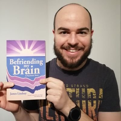 Author of Befriending My Brain,
has #Schizoaffective ,
#LondonMarathon finisher, @WatfordFC fan, 
@PortsmouthUni @UniofHerts grad.
Does marketing for @HertsMind