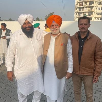 JasbirS64196063's profile picture. Bold speaker . Love Myself . Living Life King Size, I Love Beauty. If you don't like me go to Hell. Congressi  Modi bhakt stay away.