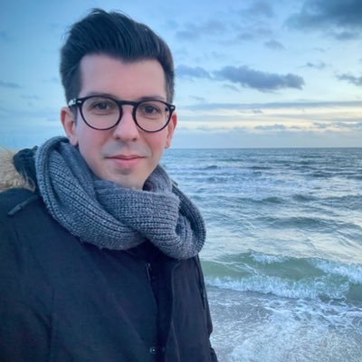 DanielBresser's profile picture. radio- & nachrichtenmacher • bahnfan • politikbeobachter