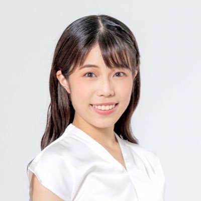 井坂泉月 Mizuki Isaka