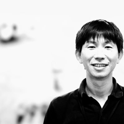 電気エンジニア(Preferred Robotics所属)
スーパーエンジニアに囲まれて楽しく働く一般エンジニア。
中学3年の娘と中学1年の息子の父。
茨城県日立市出身。
家庭用自立移動ロボット カチャカを広めるためツイッターを開始。