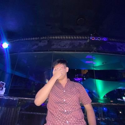 Rtr0spective20's profile picture. 