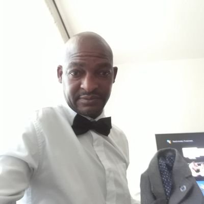 ManuMathose's profile picture. 