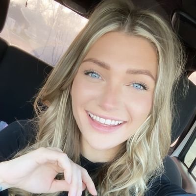 William86253365's profile picture. 