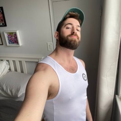 (+18) Toronto boy with the meat https://t.co/Gv0hwi3lTN https://t.co/EtUKdEY9Sm